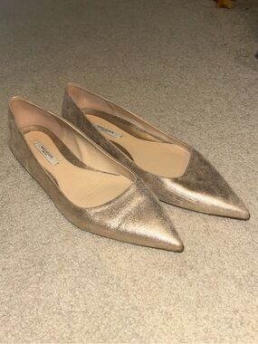 MM. LaFleur Metallic Gold Pointed-Toe Flats Size 39.5